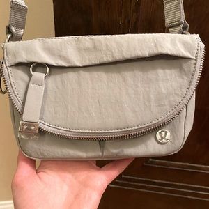 Lululemon belt bag grey
